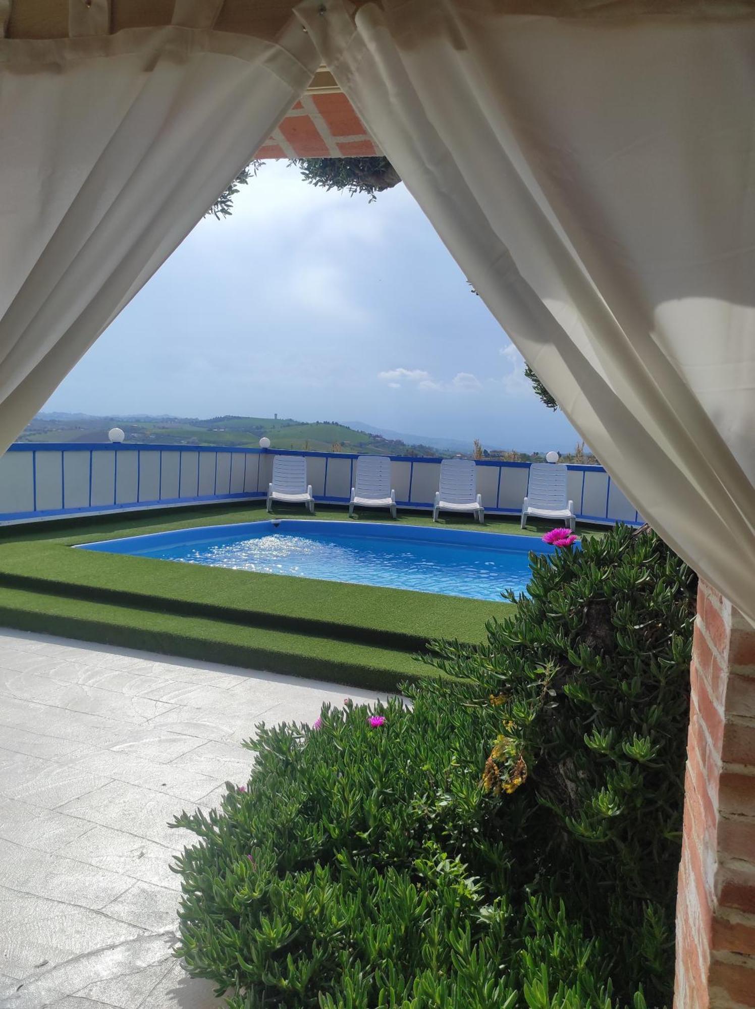 B&B Gli Amici Del Tubarello Roseto Degli Abruzzi Zewnętrze zdjęcie