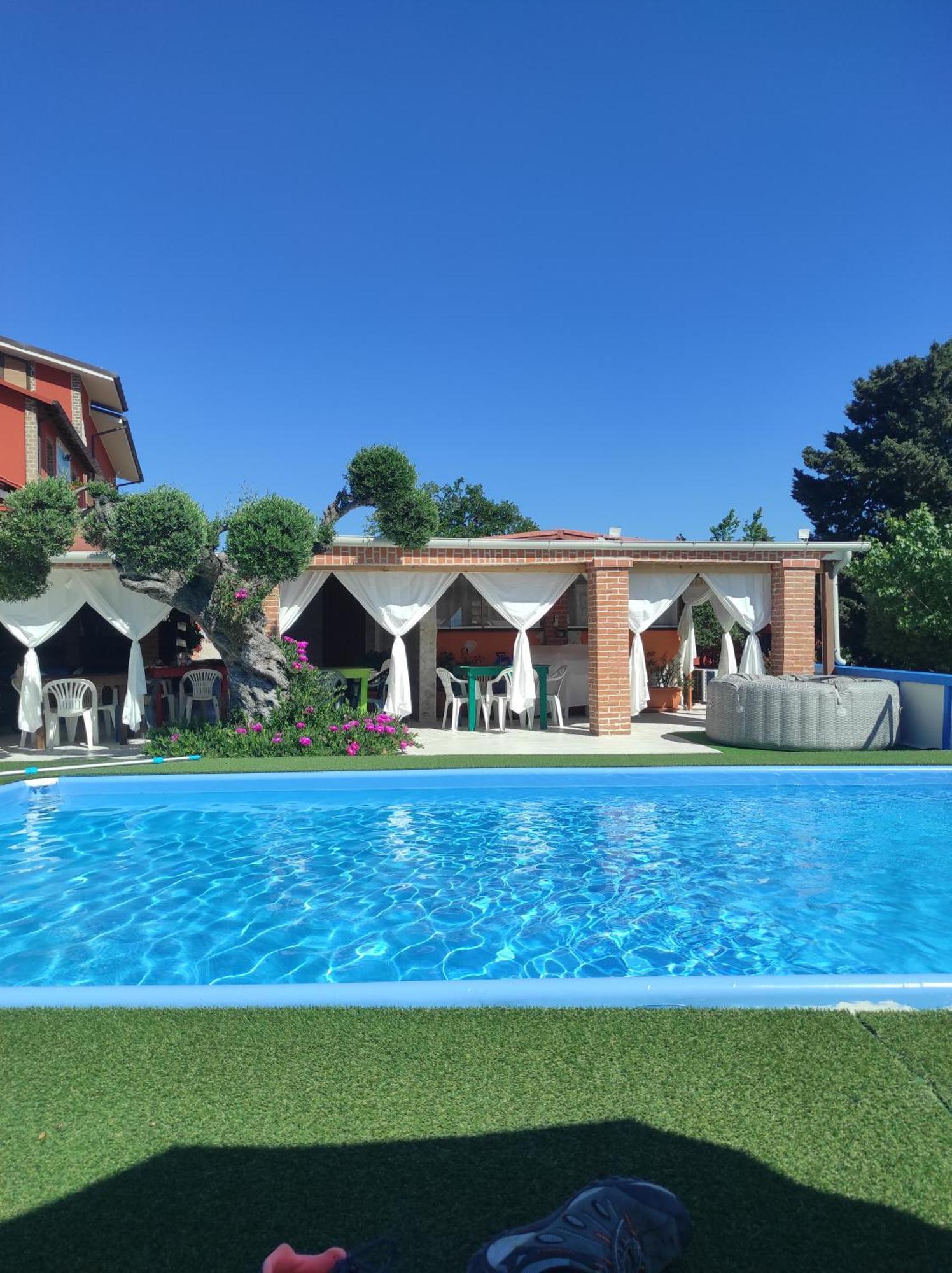 B&B Gli Amici Del Tubarello Roseto Degli Abruzzi Zewnętrze zdjęcie